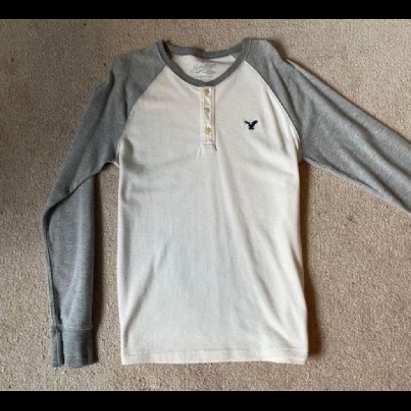 American Eagle Mens long sleeve - Picture 2 of 3